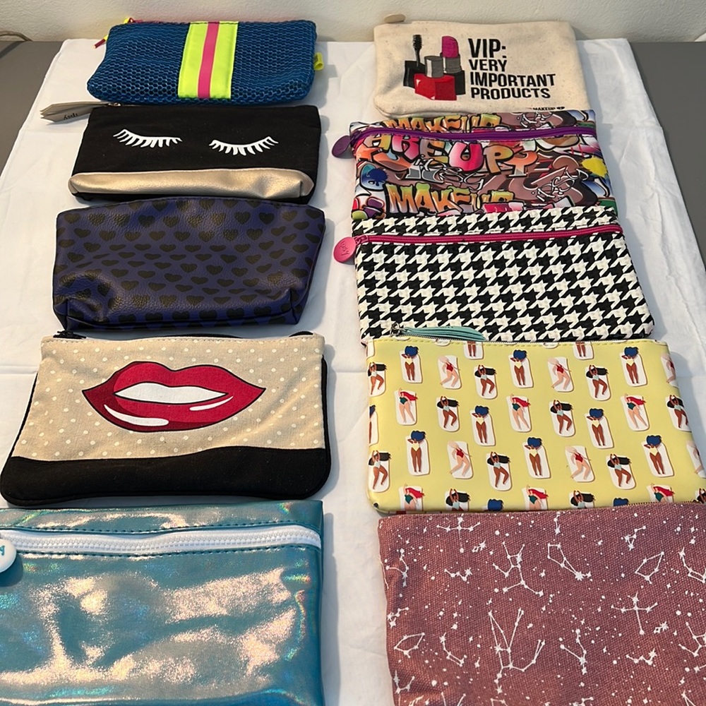 Variety of Ipsy makeup bags